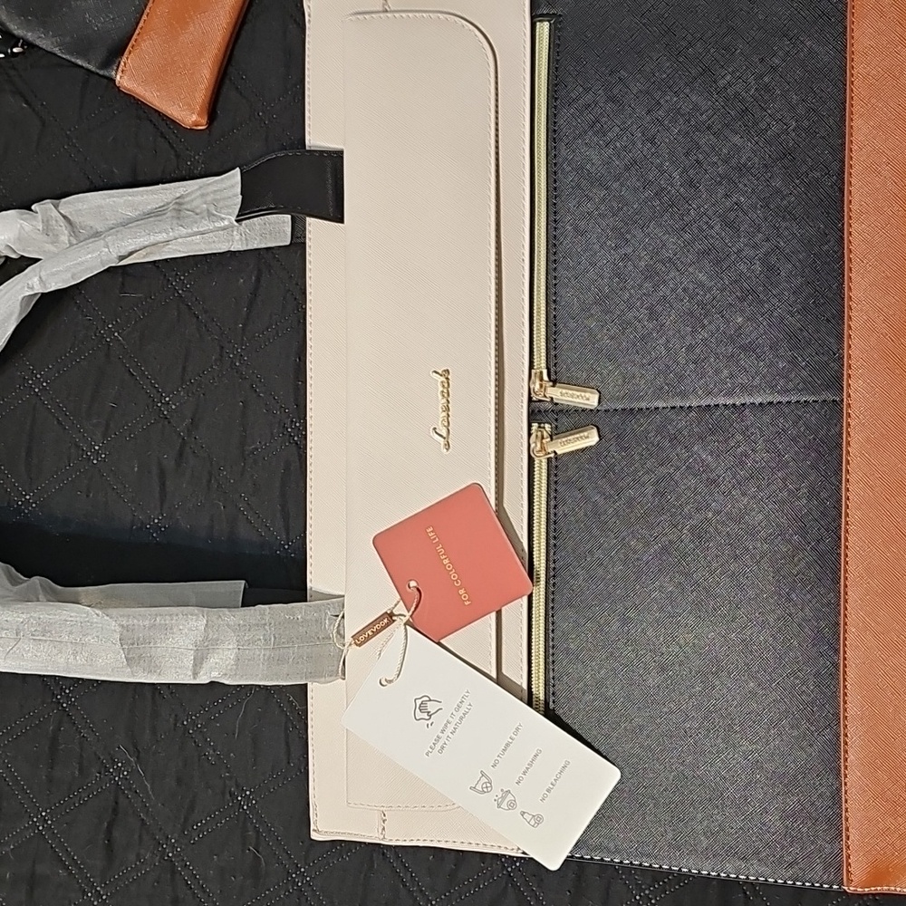 Nwt Elegant Black and Tan Handbag Set - Picture 2 of 7